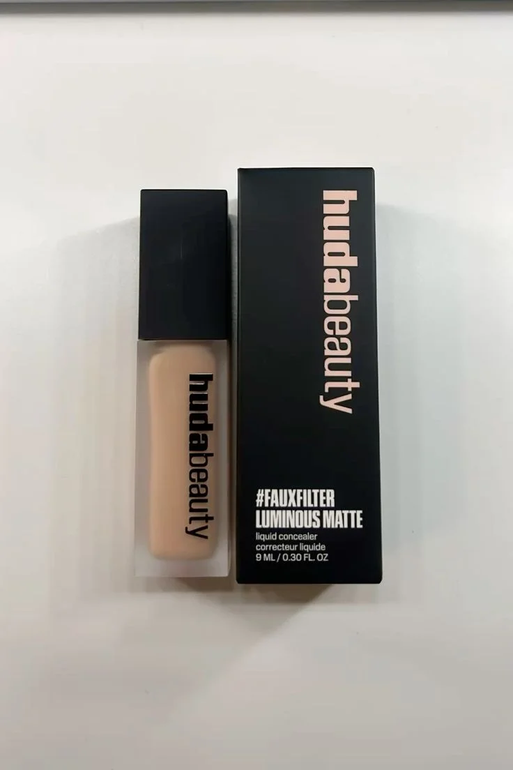 Huda Beauty Fauxfilter Luminous Matte Concealer