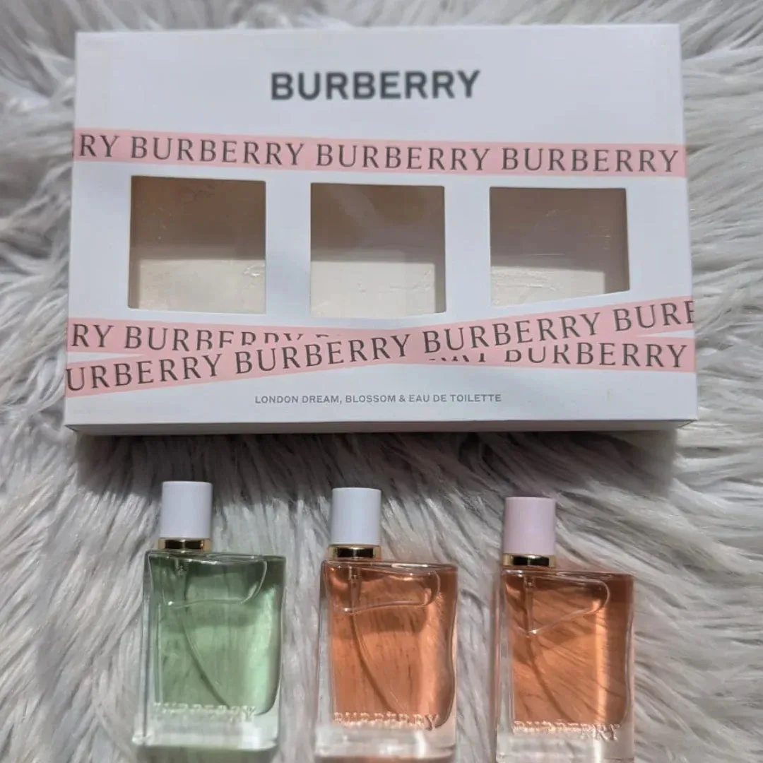 Burberry Perfume Gift Set 3 x 30ml gallery image